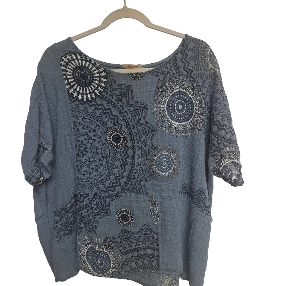 Beyond Capri Made in Italy Blue Mandala Print Cotton Gauze Top‎ One Size